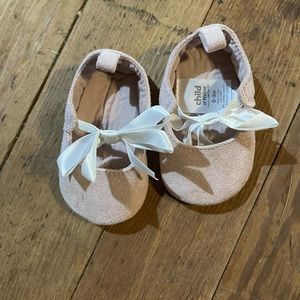 Pink infant newborn dress shoes